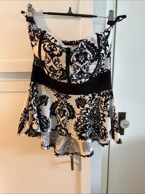 Chocolate Black & White Damask Peplum sleeveless Camisole